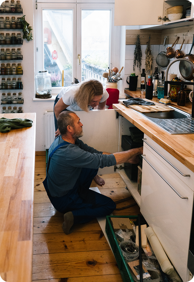 Drain <span class="red-text">& Sewer</span>